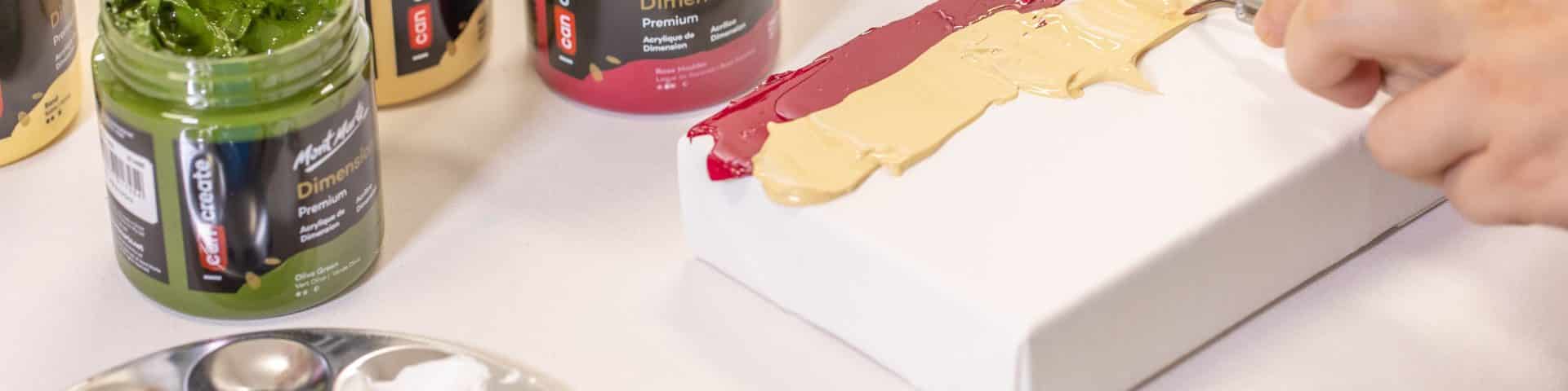 découvrez les meilleures techniques de peinture acrylique sur métal pour transformer vos projets créatifs. apprenez à préparer votre surface, choisir les bonnes couleurs et appliquer des finitions durables pour un résultat professionnel.